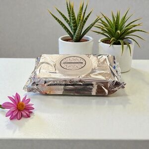 Beekman 1802 Facial Cleansing Wipes "Vanilla Absolute"